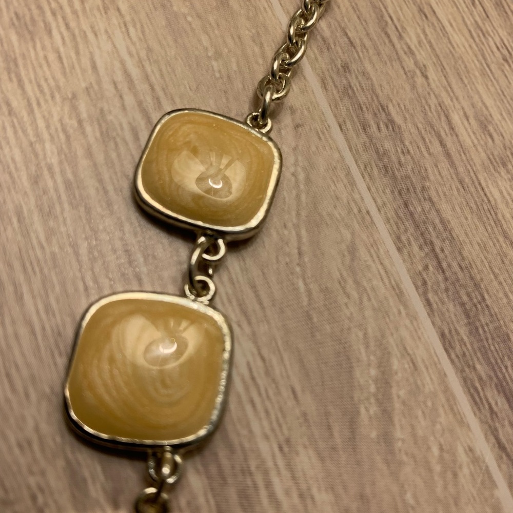 Necklace with Yellow Stones - Picture 8 of 9